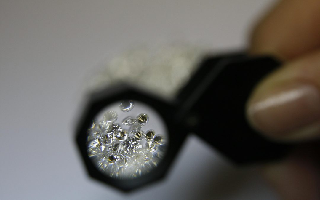 PURCHASING HIGH QUALITY MOISSANITE