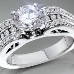 Engagement ring custom designed