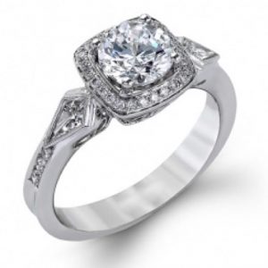 Square cut engagement ring