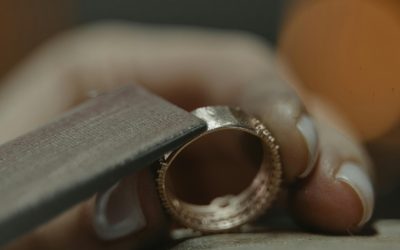 BENEFITS OF CUSTOM DESIGNED JEWELLERY