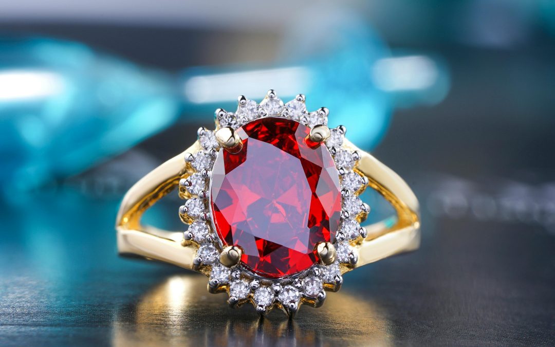JANUARY BIRTHSTONE – THE RED GARNET